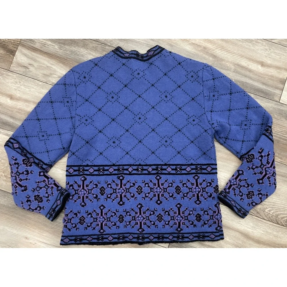 FROST WOMENS FULL ZIP SWEATER 100%‎ WOOL SNOW FLAKE PURPLE SIZE M